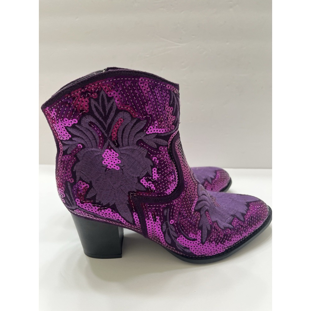 Cowgirl Western Boots Purple Sequins Embroidered Floral Pattern Women's